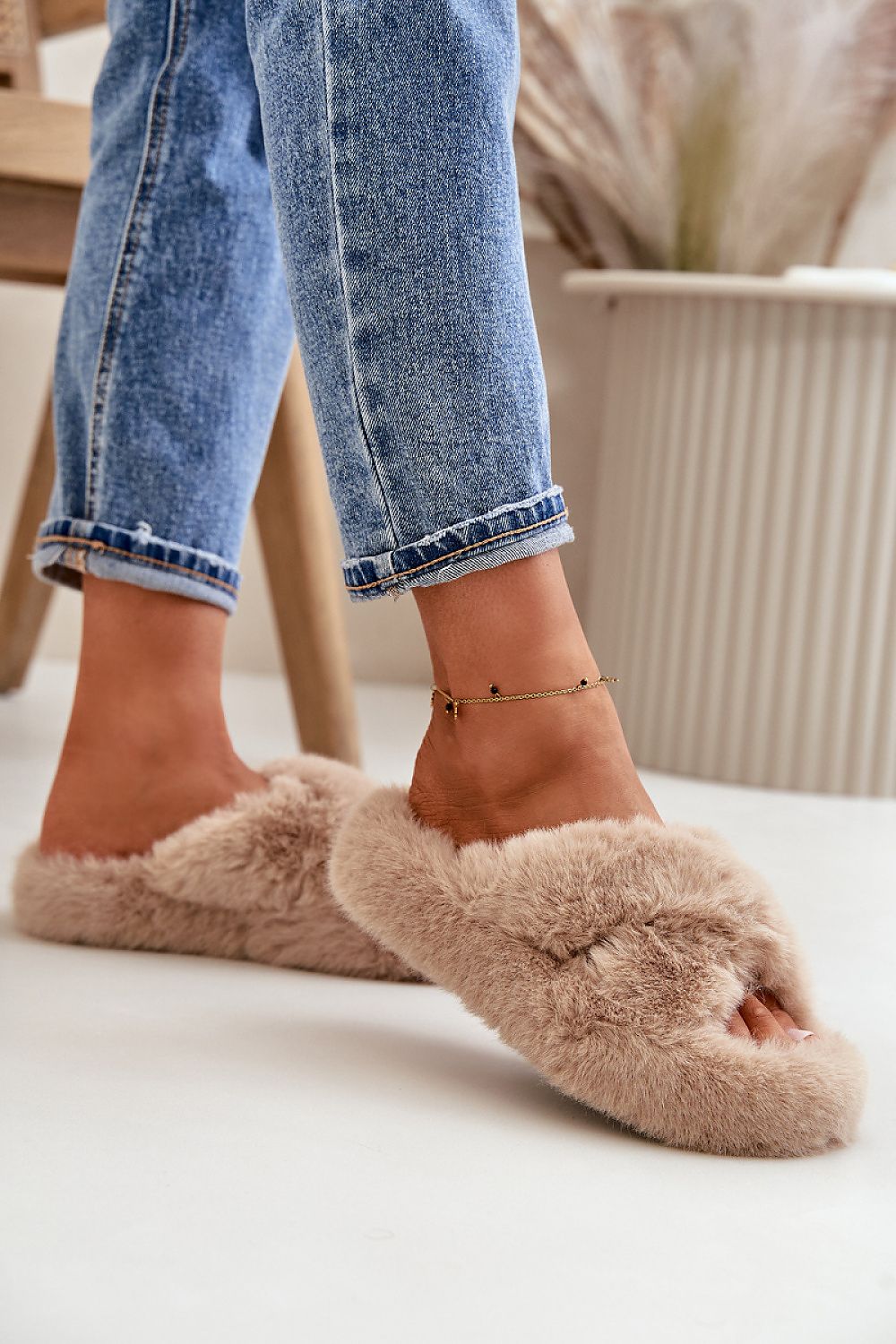  Slippers model 199896 Step in style 