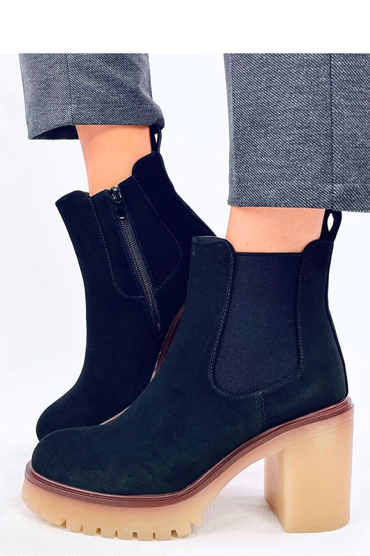  Heel boots model 200636 Inello 