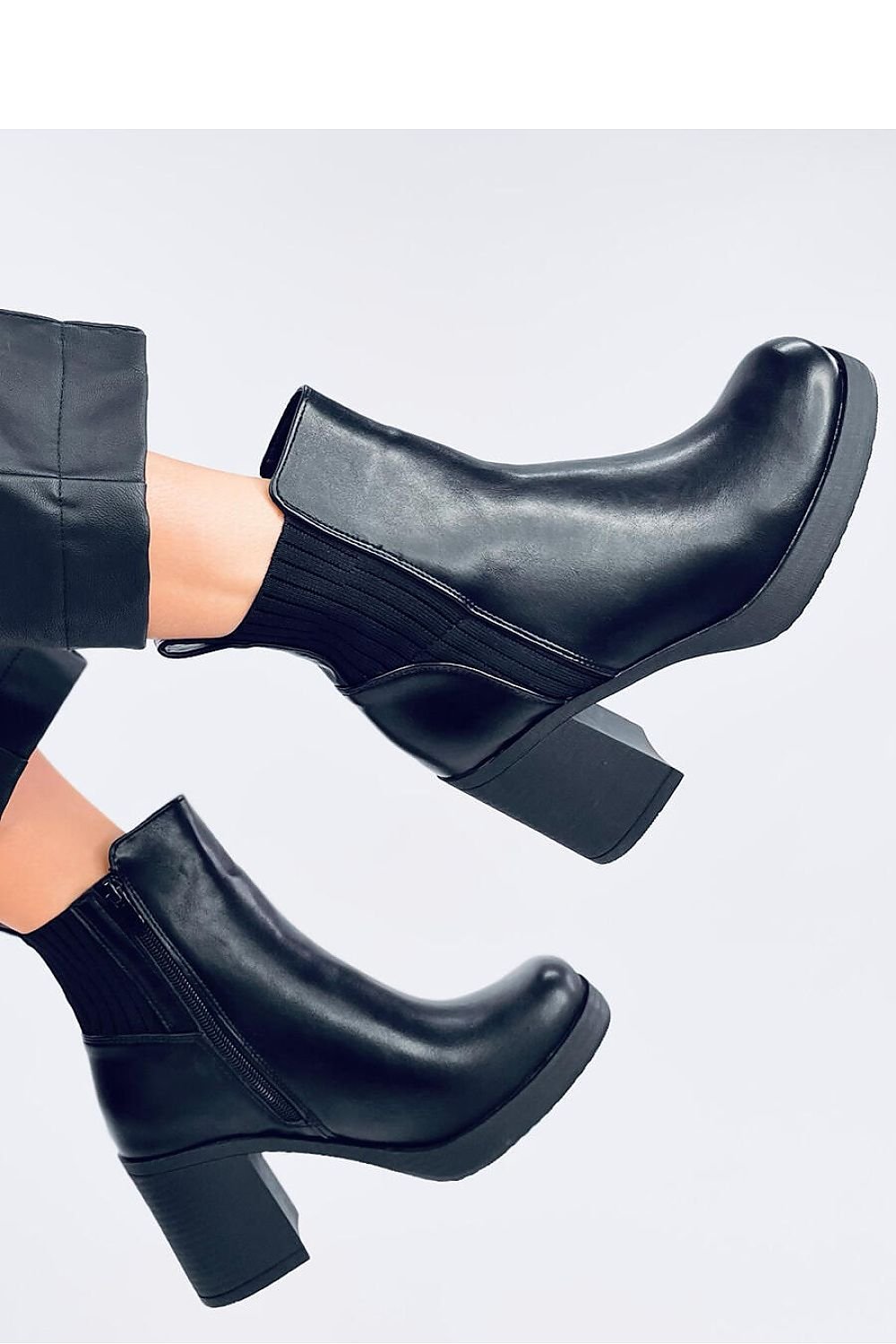  Heel boots model 200637 Inello 