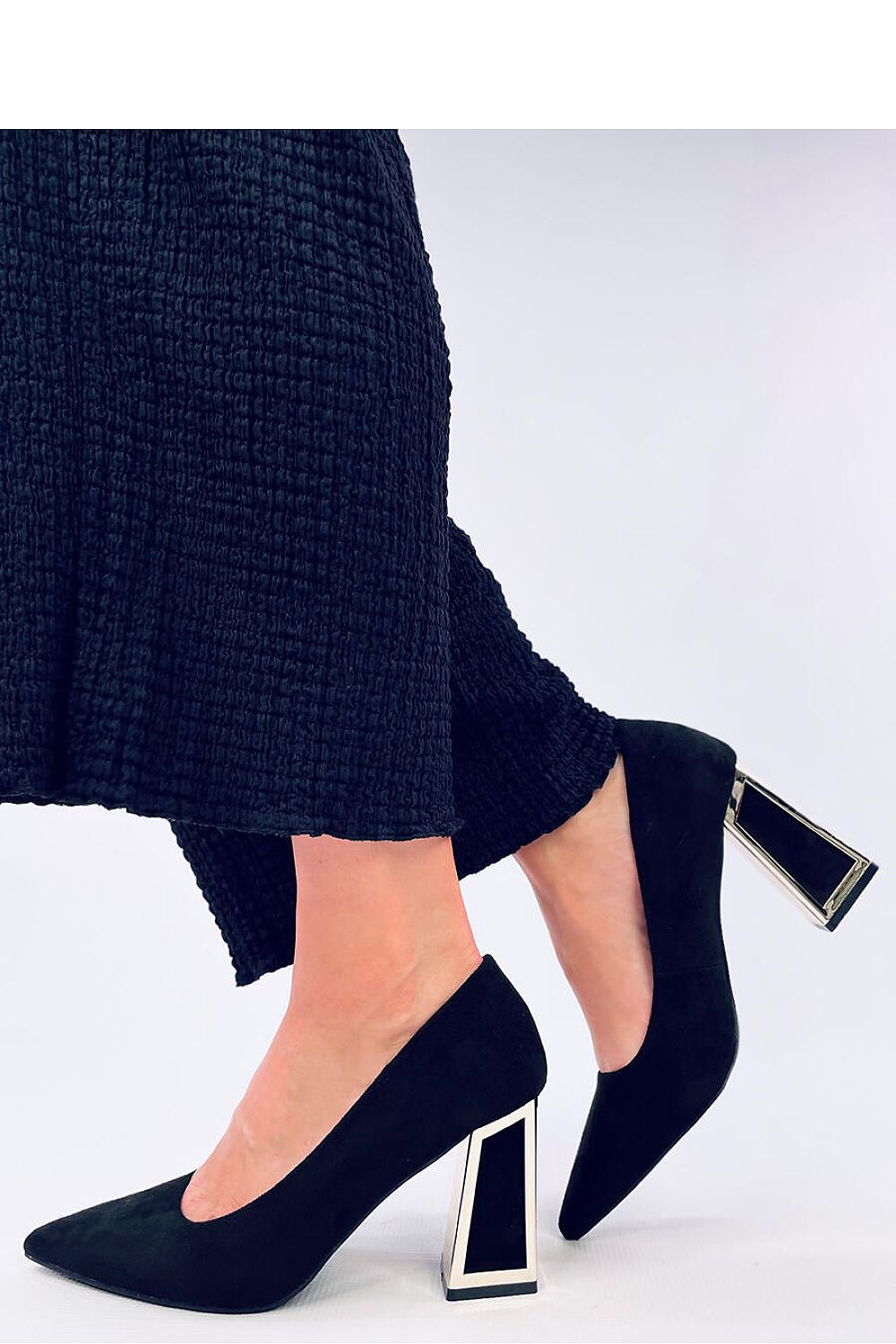  Block heel pumps model 200660 Inello 
