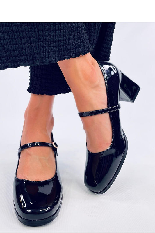 Block heel pumps model 200680 Inello 