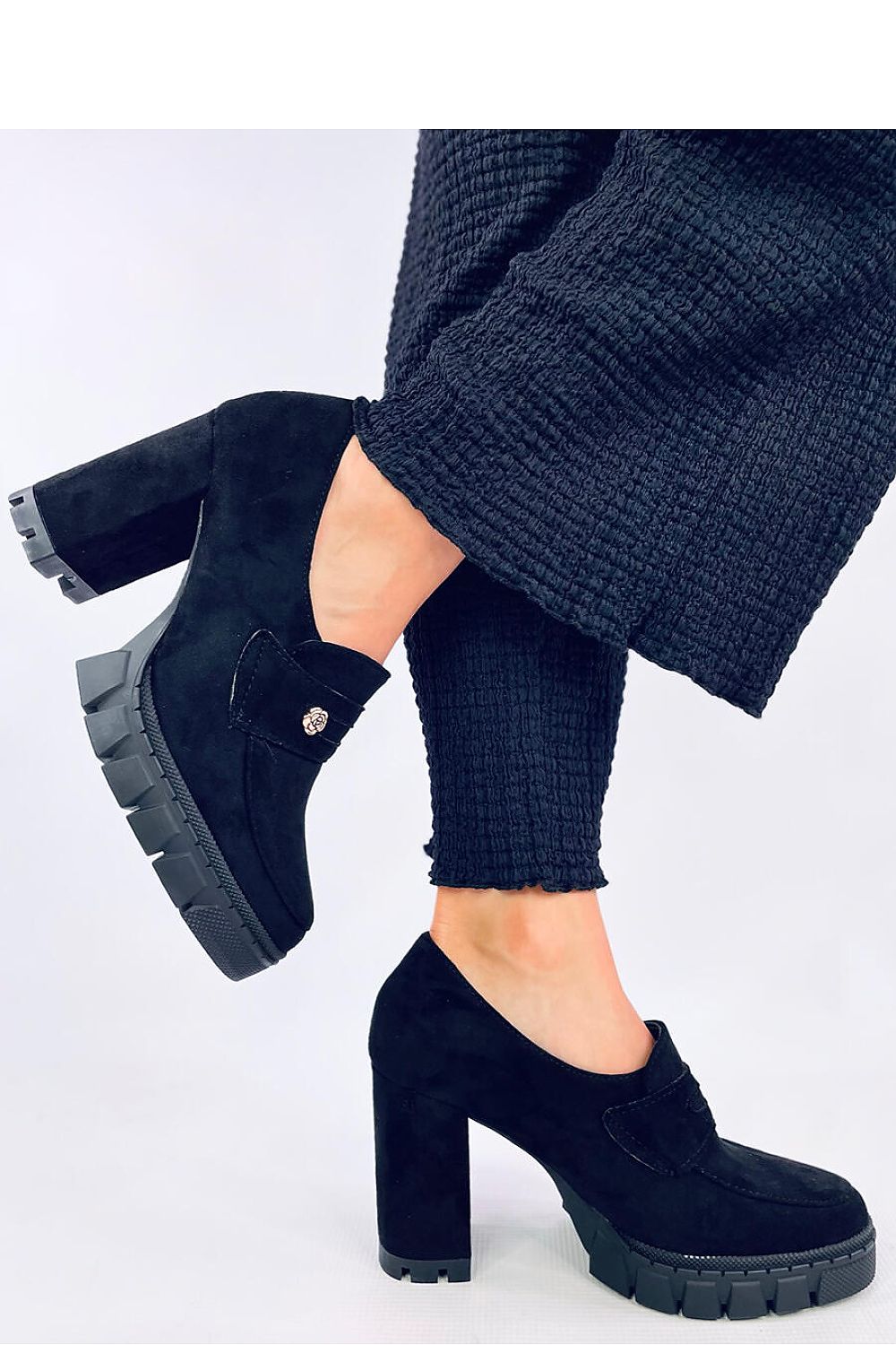  Platform pumps model 200682 Inello 