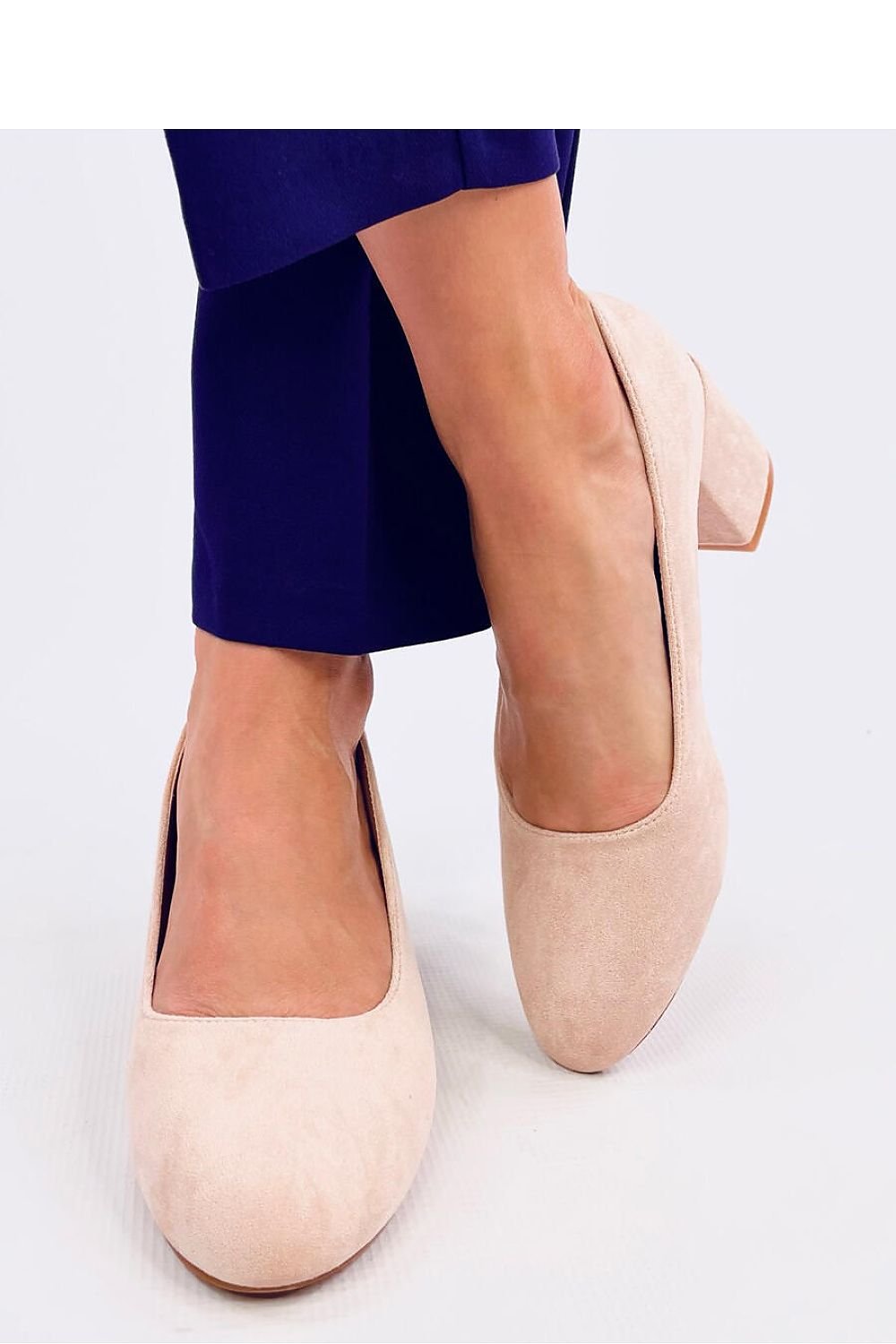  Block heel pumps model 200696 Inello 