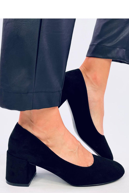  Block heel pumps model 200697 Inello 