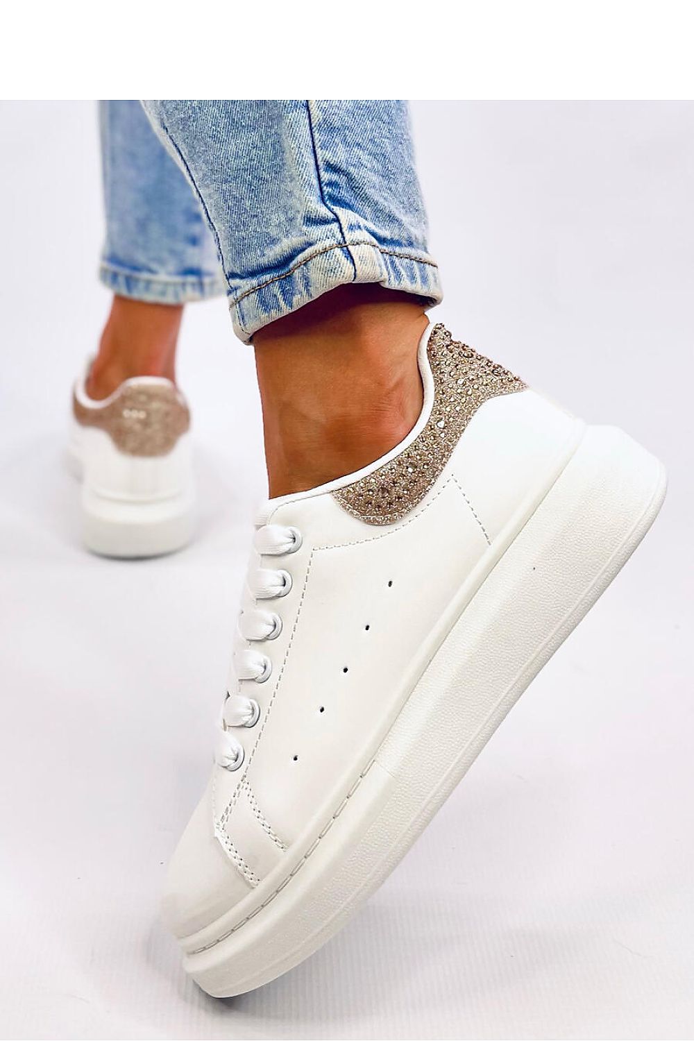  Sport Shoes model 200700 Inello 