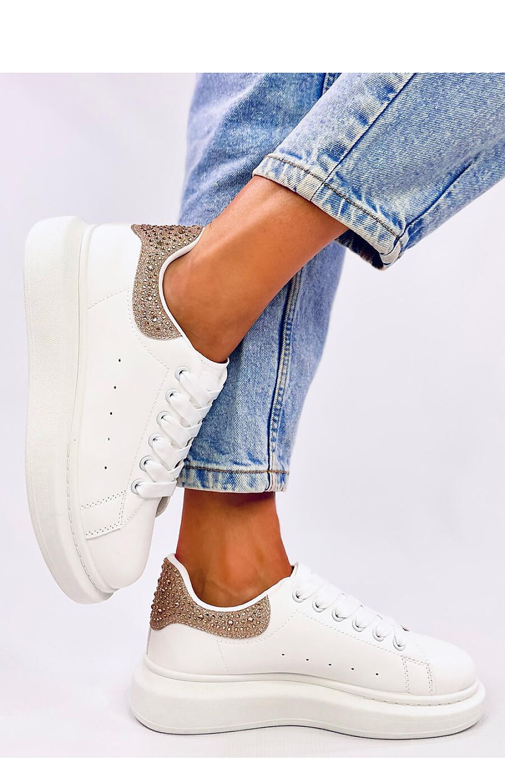  Sport Shoes model 200700 Inello 