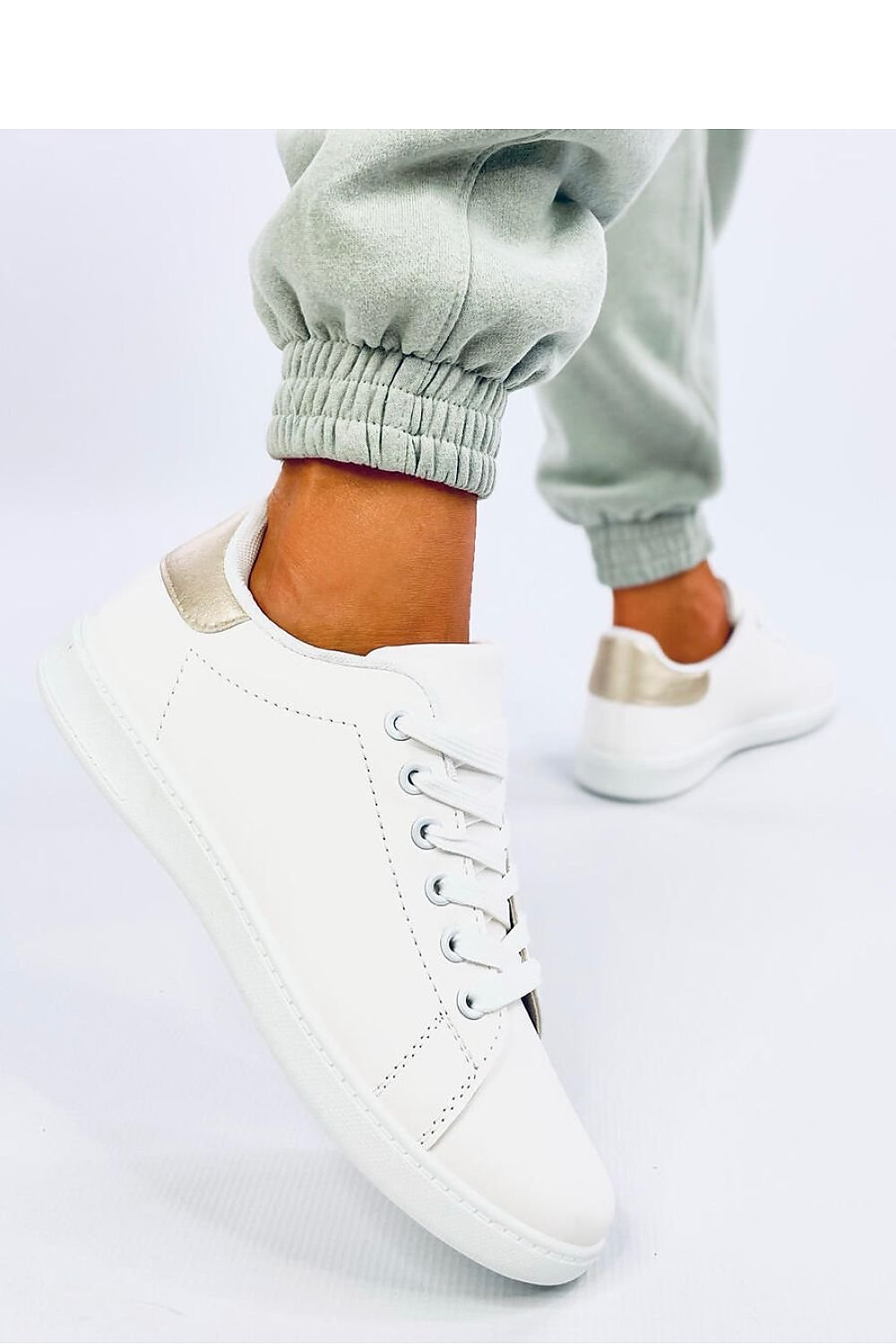  Sneakers model 200723 Inello 