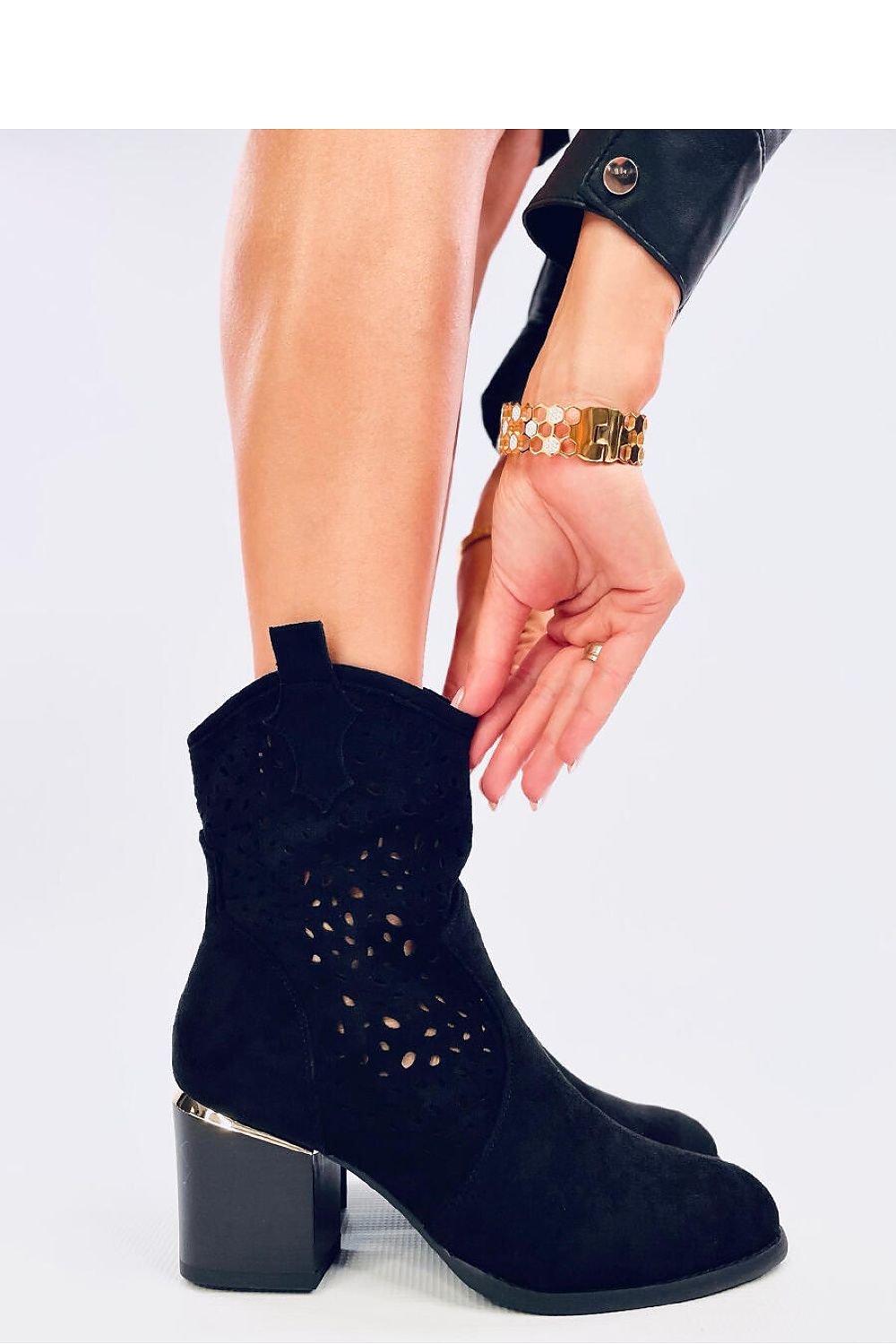  Heel boots model 200740 Inello 