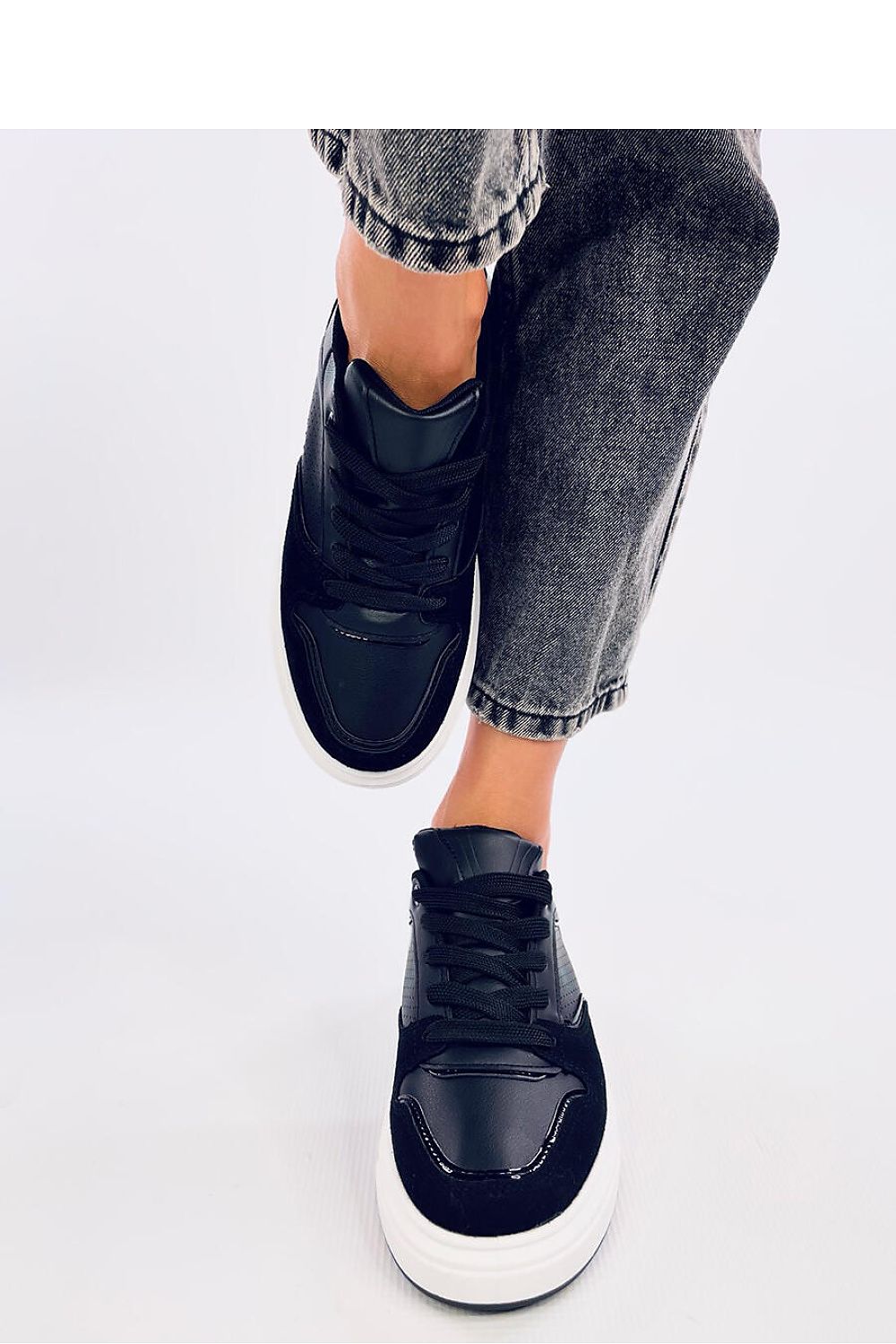  Sport Shoes model 200747 Inello 