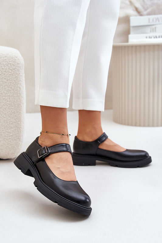  Low Shoes model 201027 Step in style 