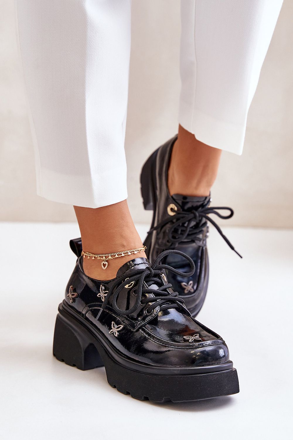  Low Shoes model 201134 Step in style 