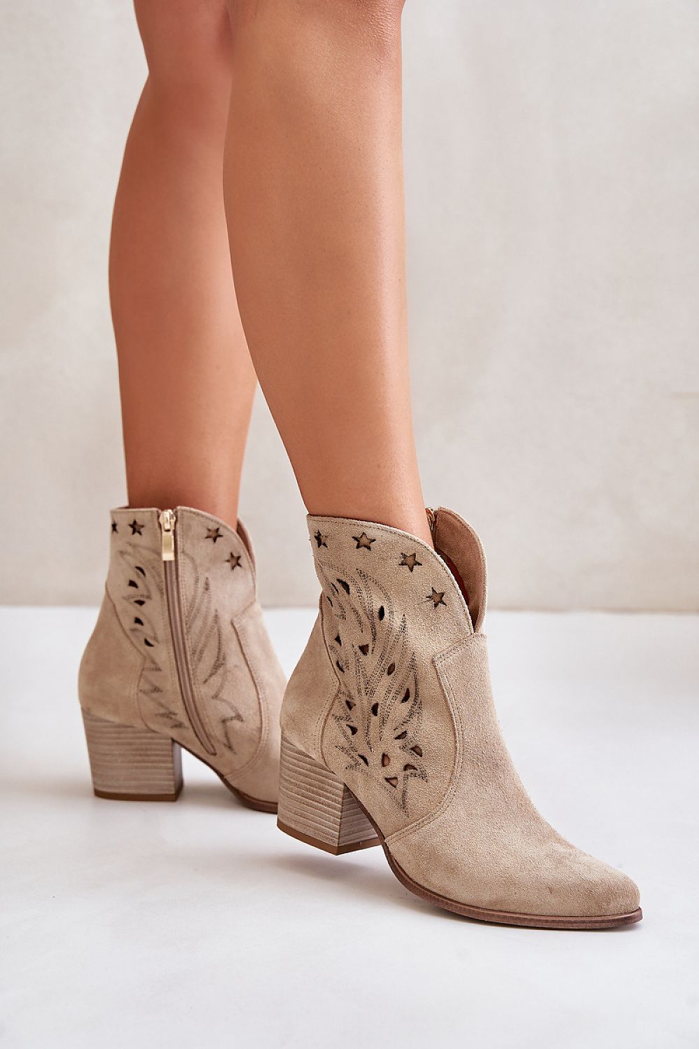  Heel boots model 201229 Step in style 
