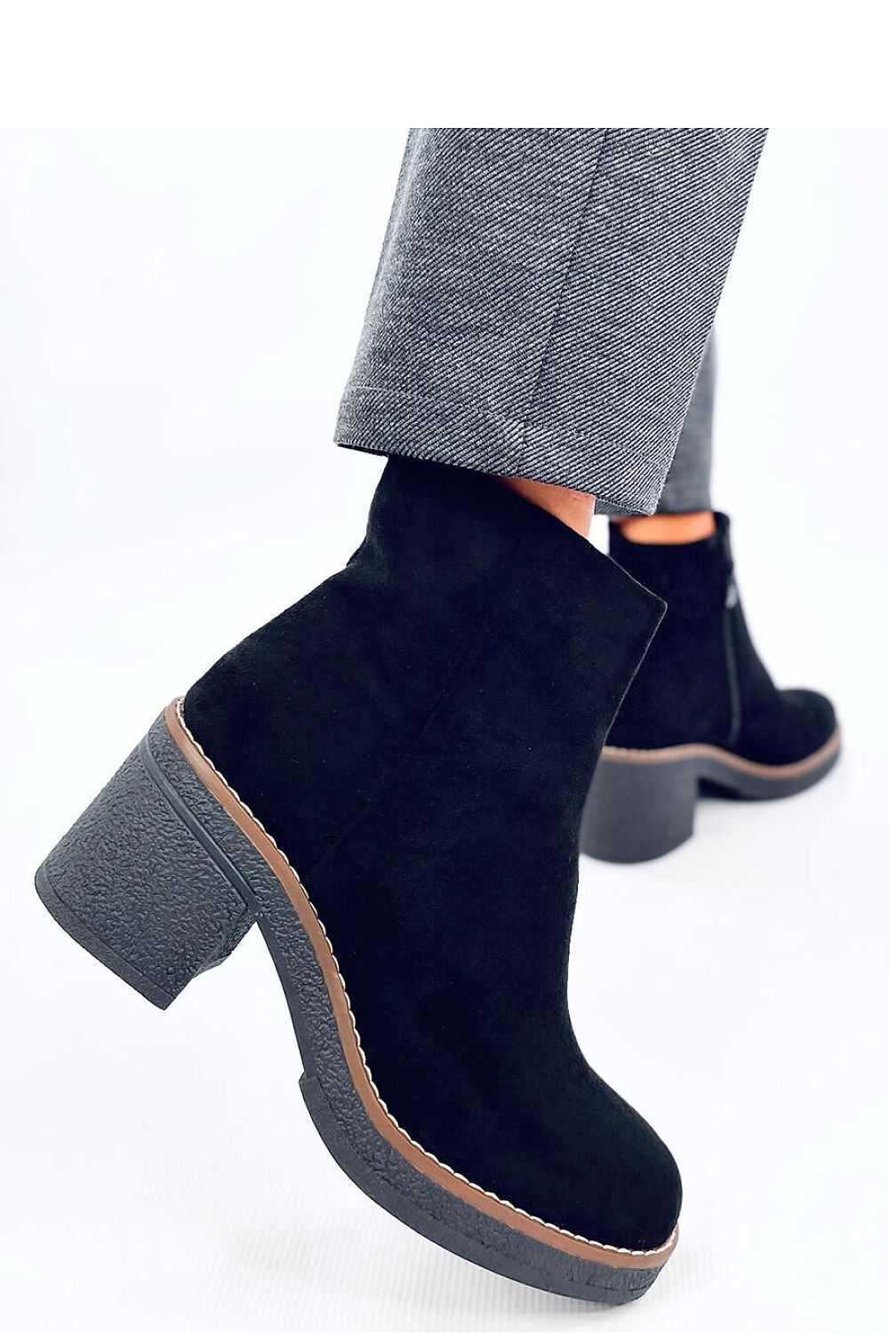  Heel boots model 201372 Inello 