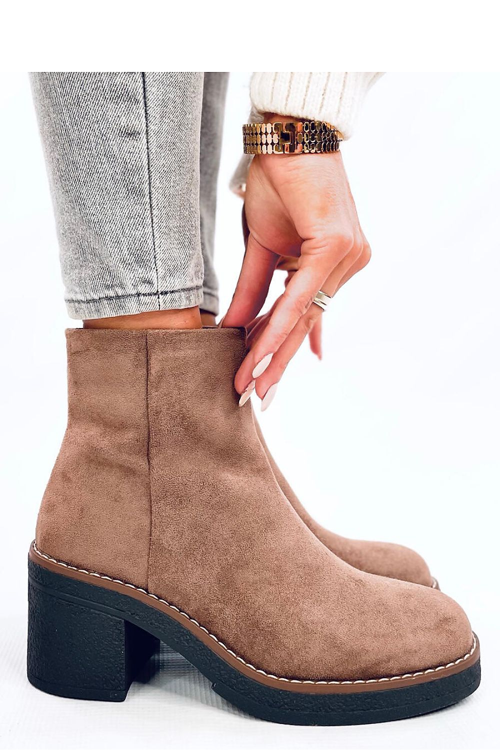  Heel boots model 201373 Inello 