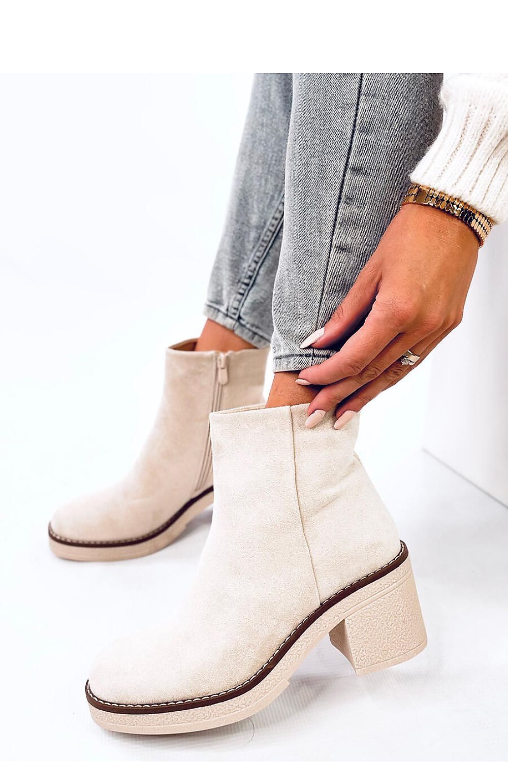  Heel boots model 201374 Inello 