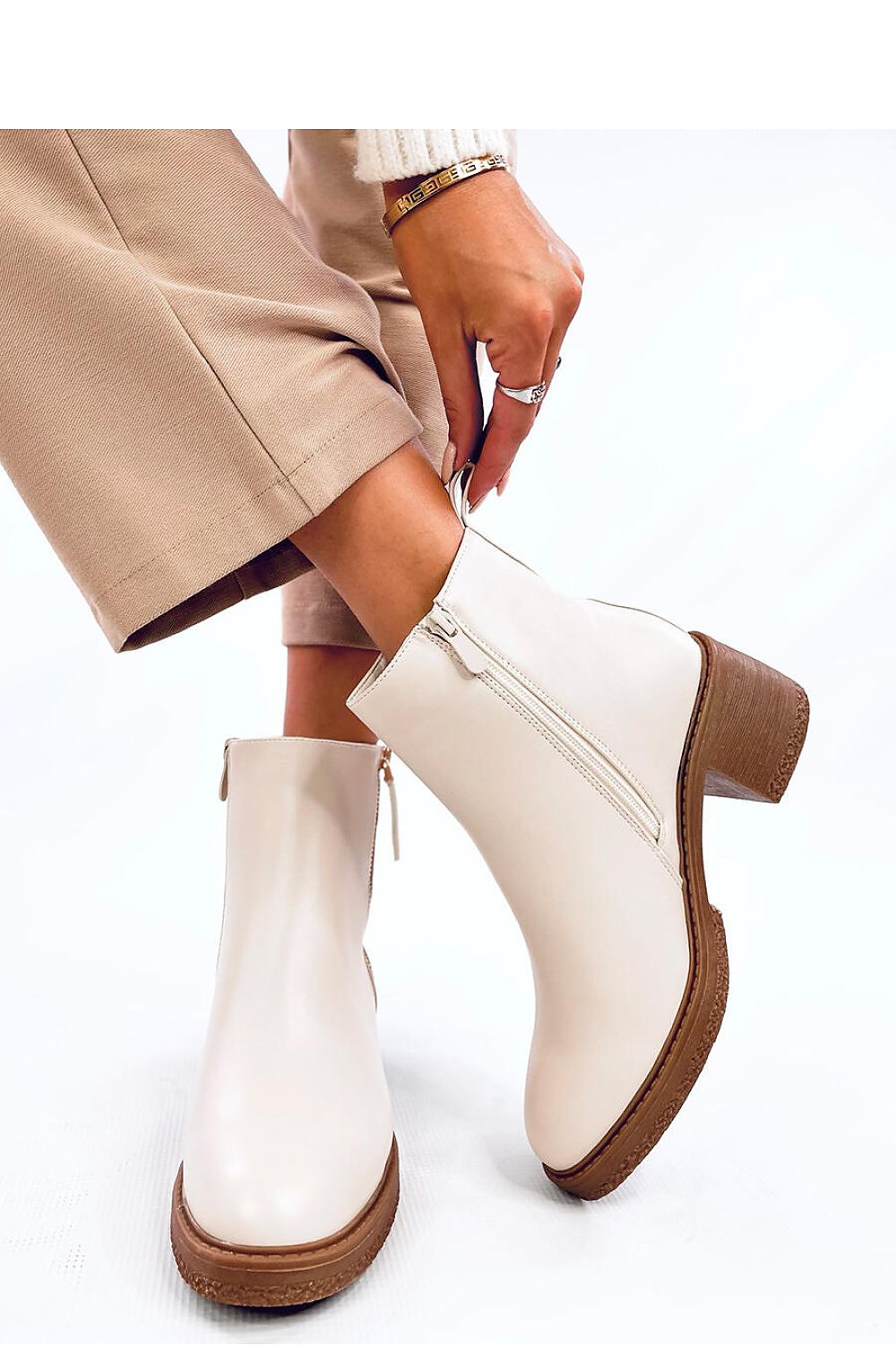 Heel boots model 201398 Inello 