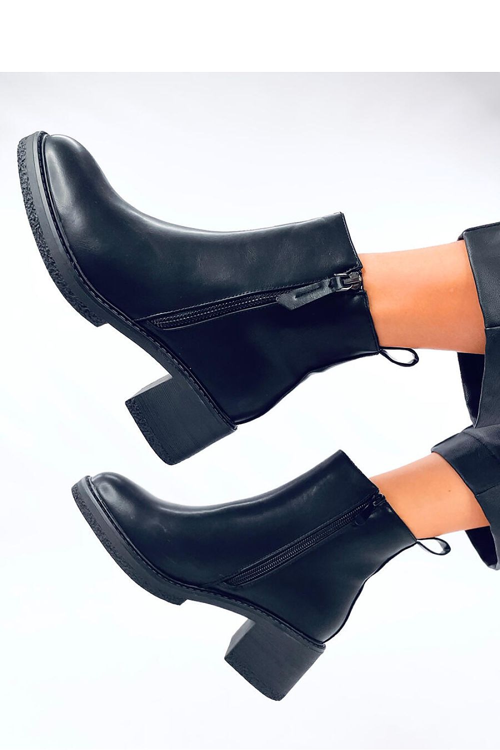 Heel boots model 201399 Inello 