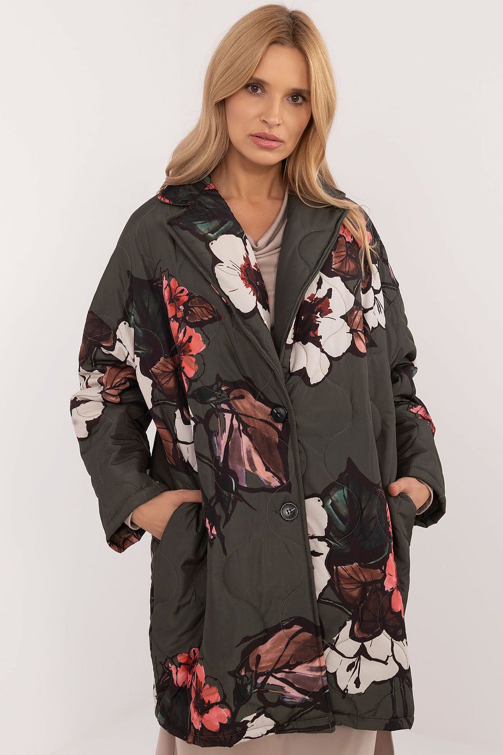  Jacket model 201576 Italy Moda 