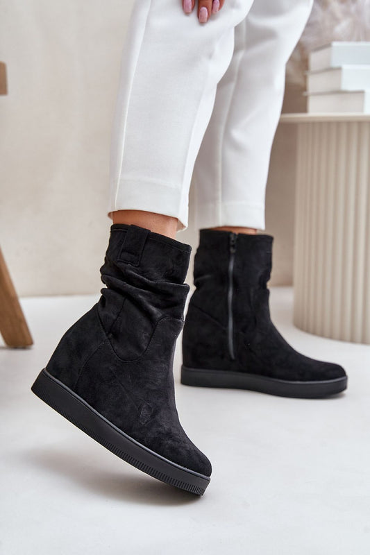  Buskin boots model 201749 Step in style 