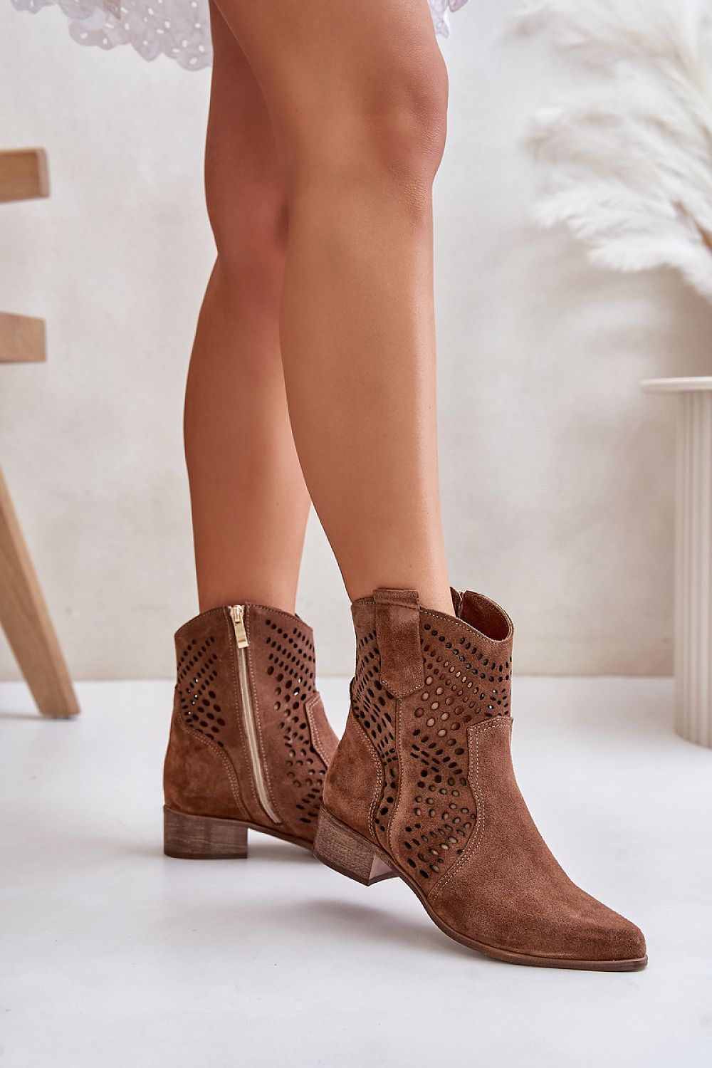  Boots model 201756 Step in style 