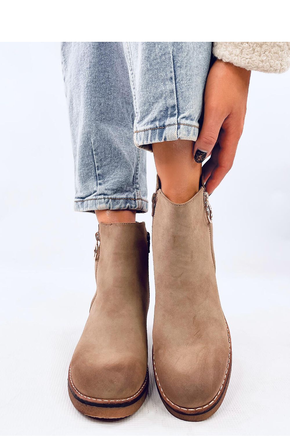  Heel boots model 201971 Inello 