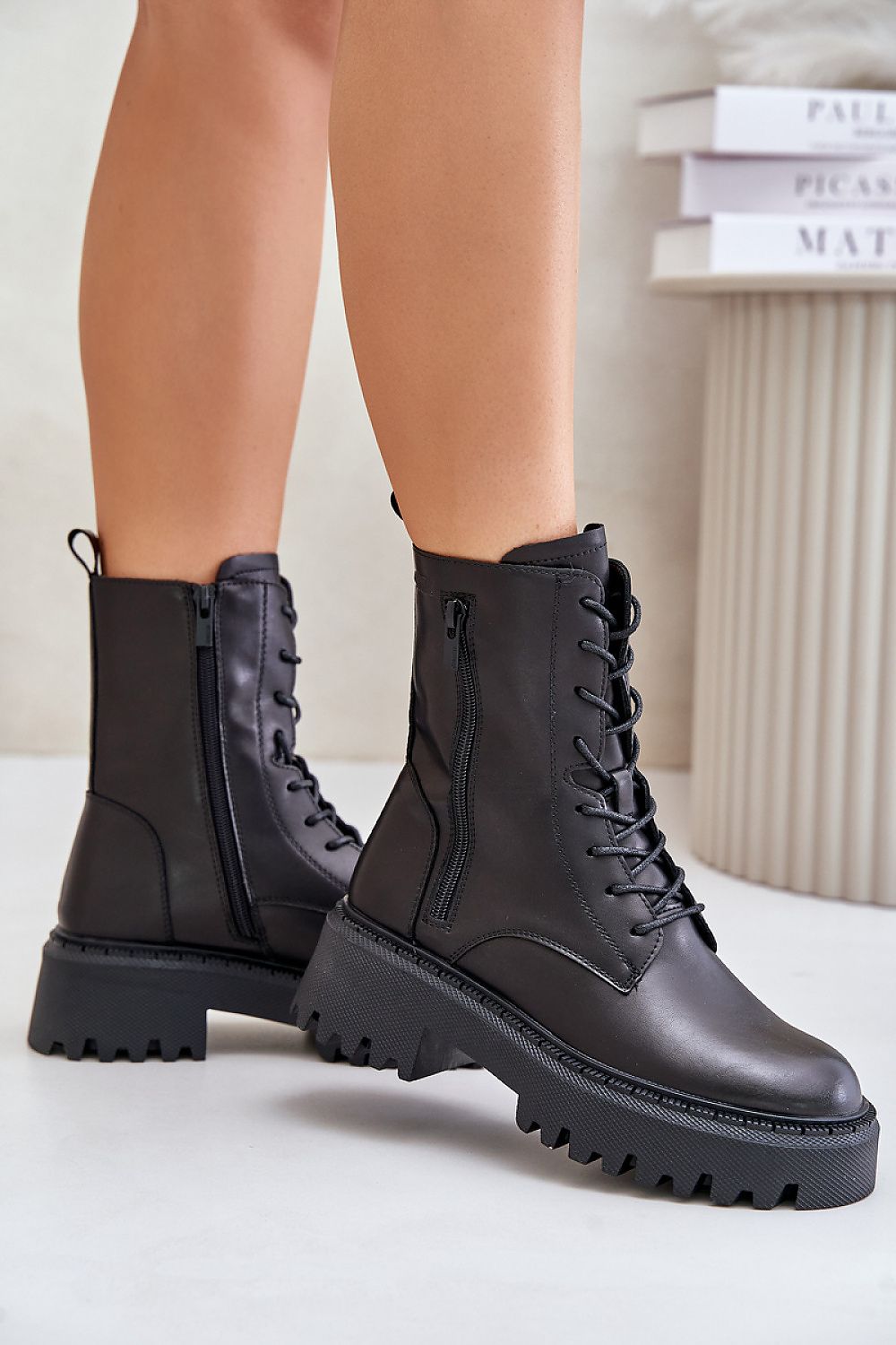  Bootie model 202041 Step in style 