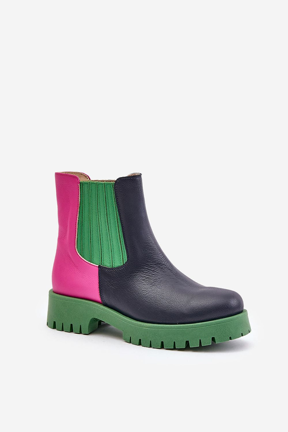  Boots model 202133 Step in style 
