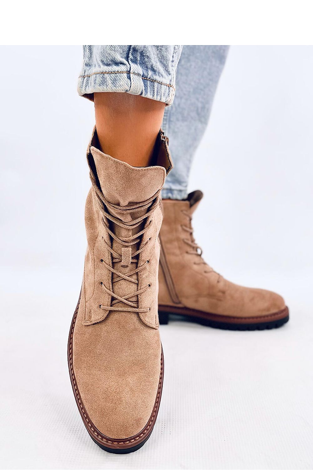  Boots model 202140 Inello 