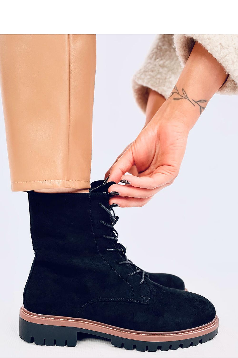  Boots model 202141 Inello 
