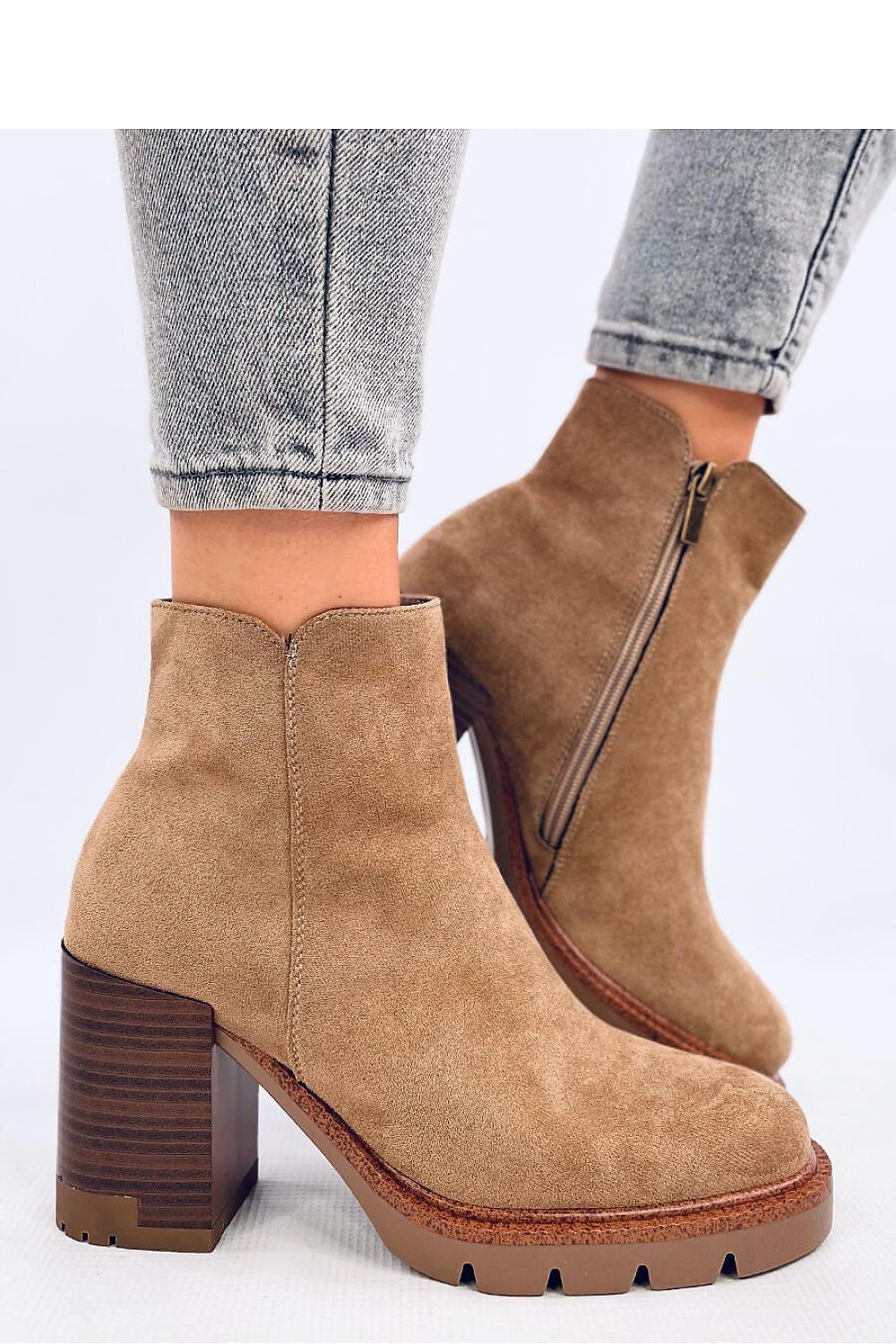  Heel boots model 202142 Inello 