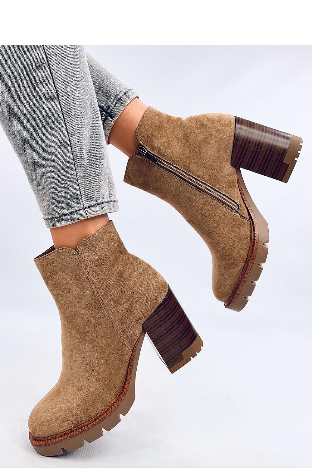  Heel boots model 202142 Inello 