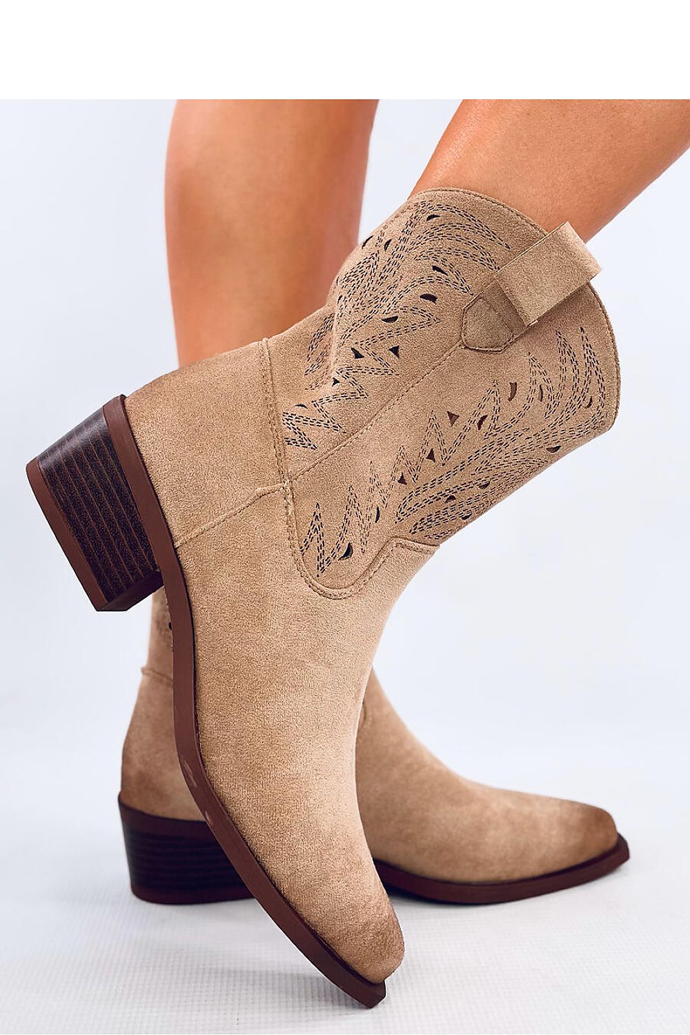  Heel boots model 202143 Inello 
