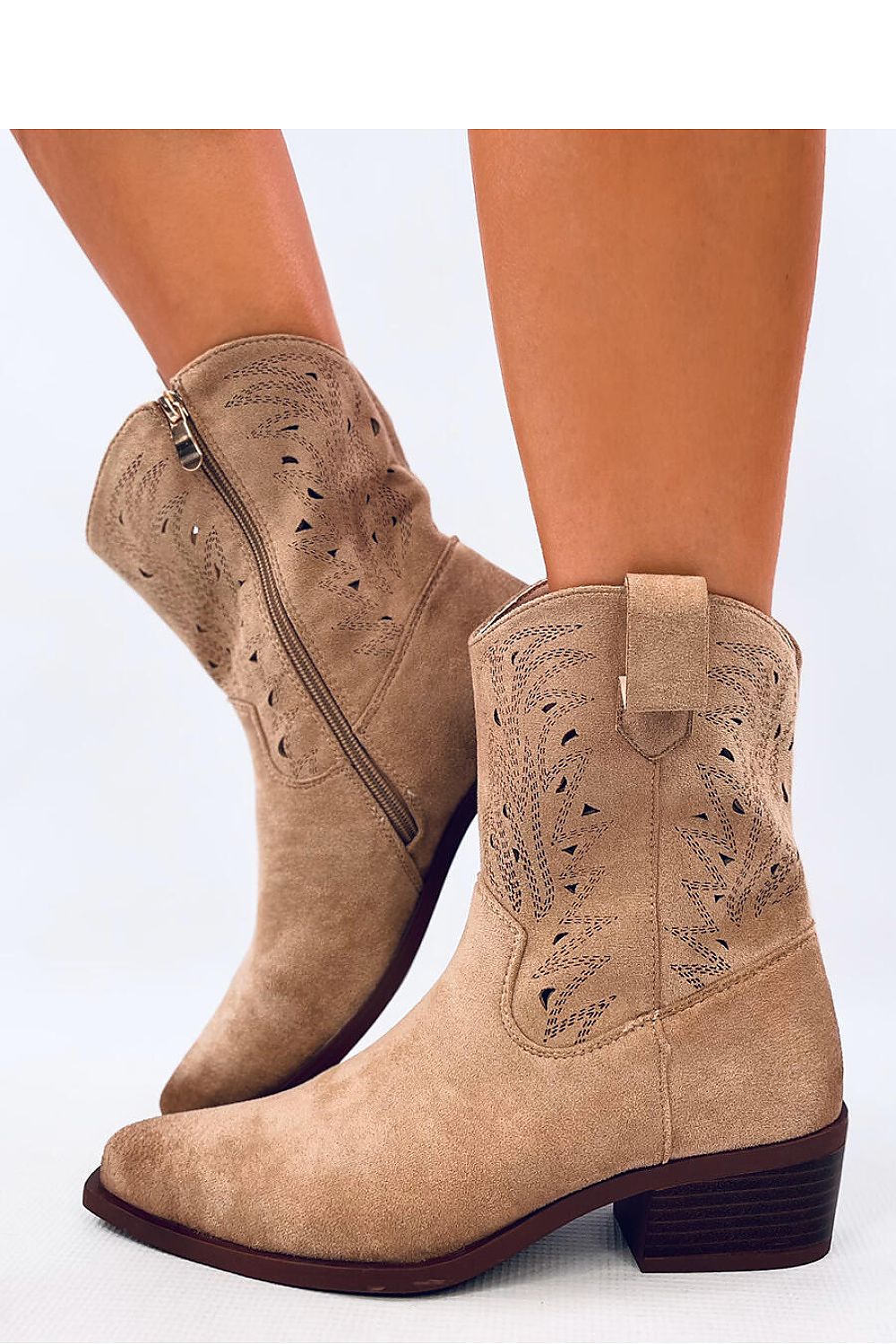  Heel boots model 202143 Inello 