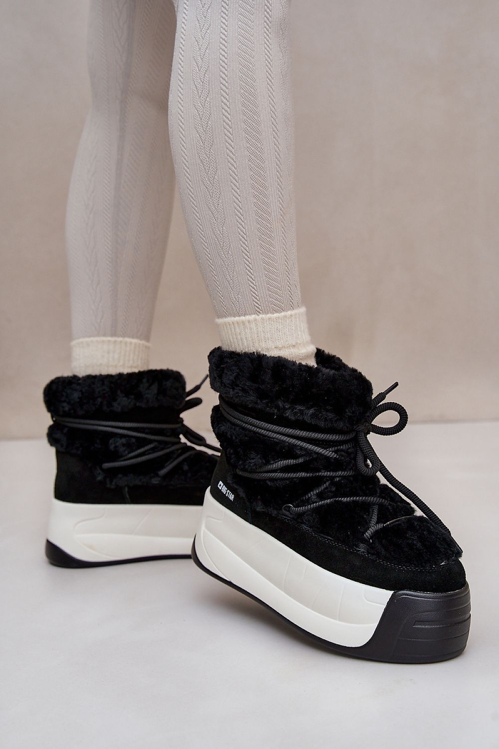  Snow boots model 202227 Step in style 