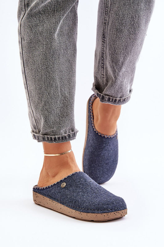  Slippers model 202655 Step in style 