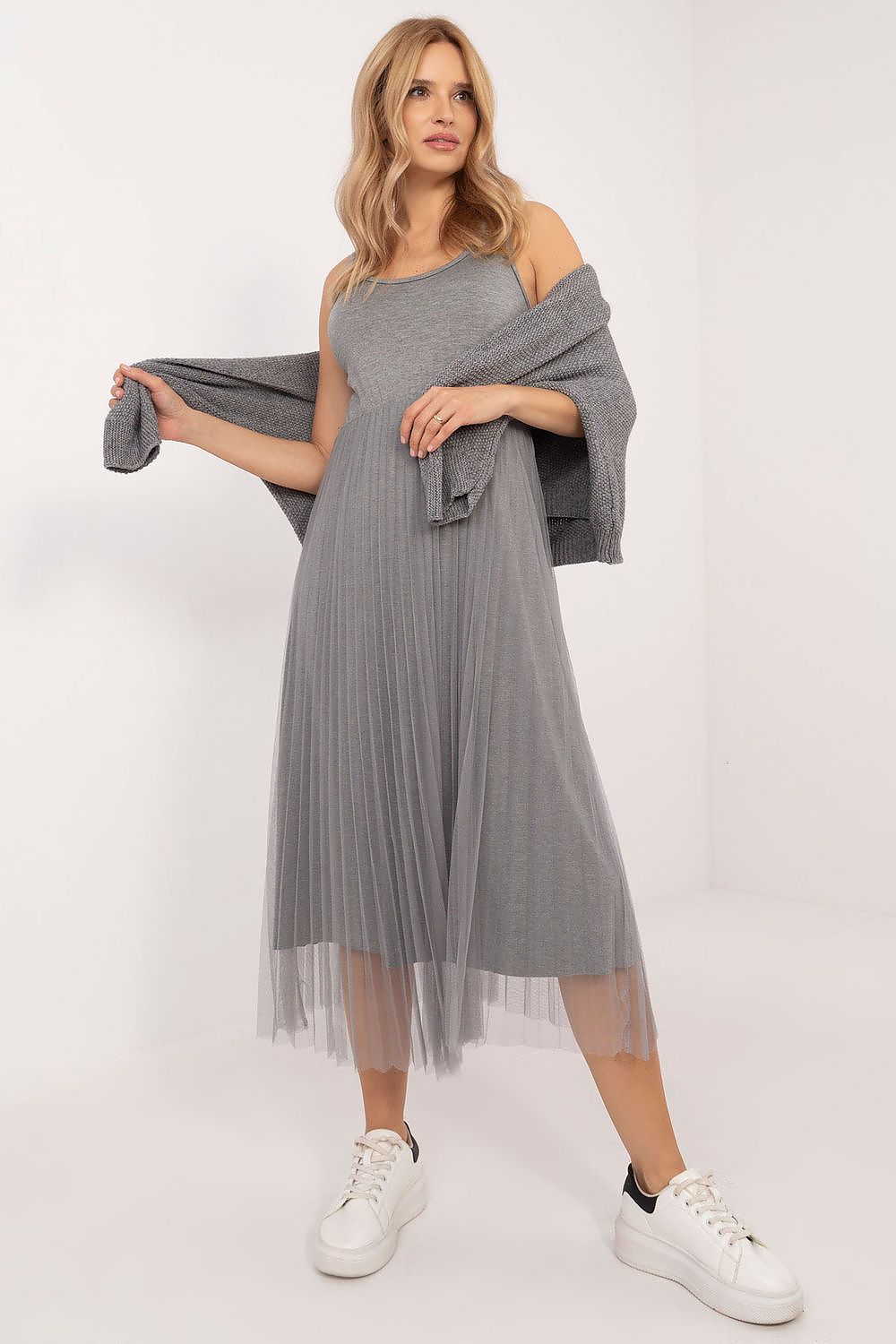  Set model 202828 Italy Moda 