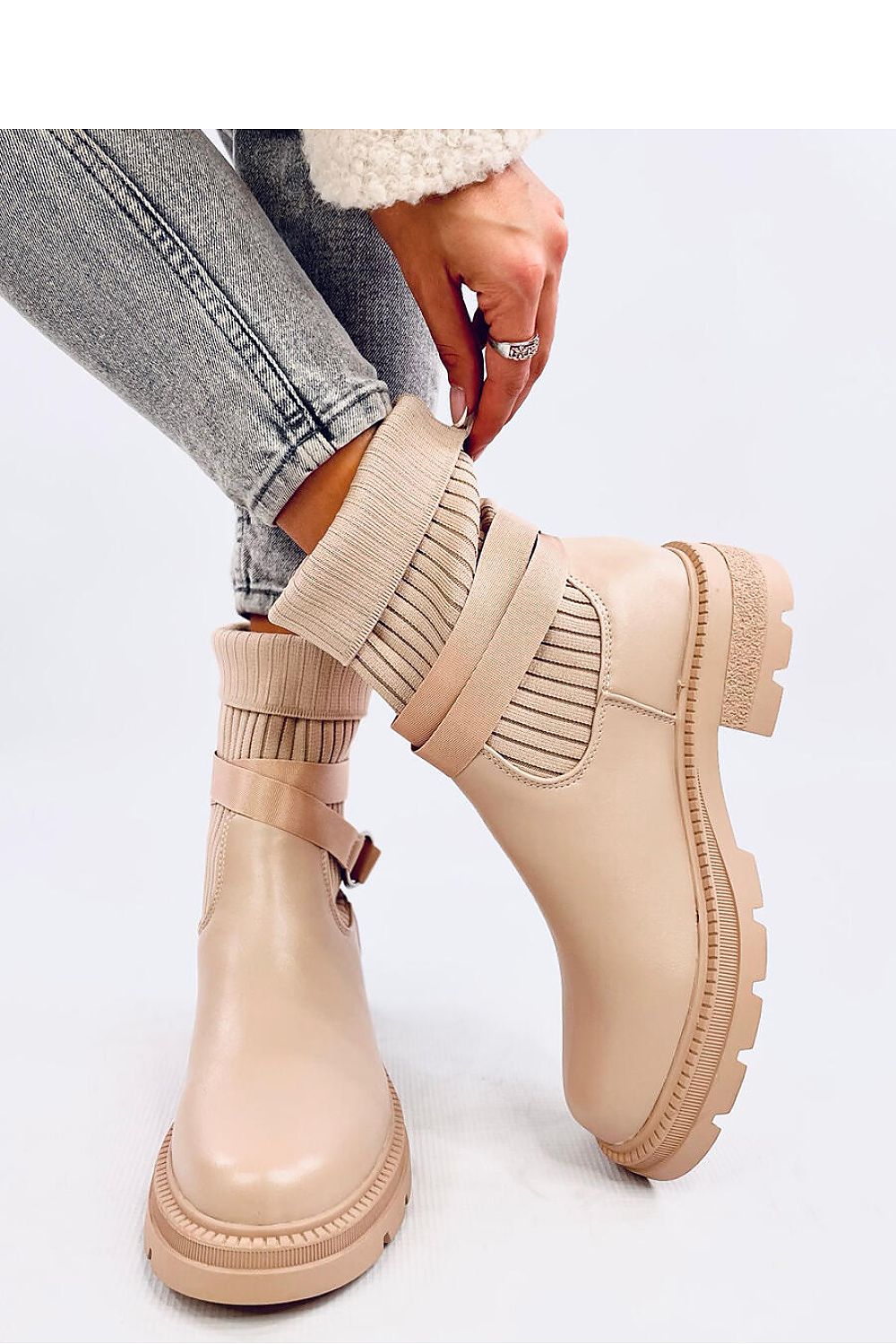  Boots model 203033 Inello 