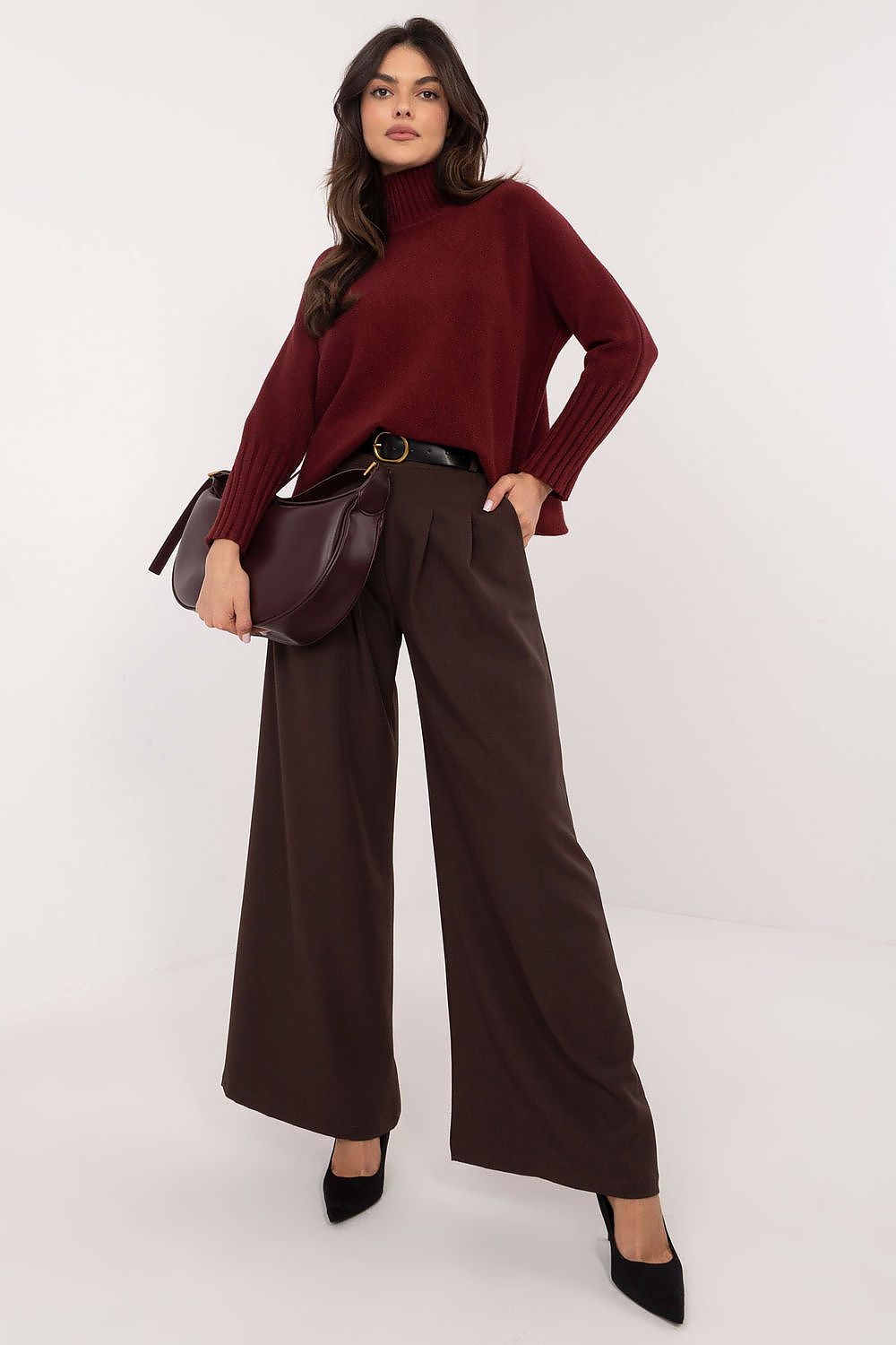  Women trousers model 203167 Italy Moda 