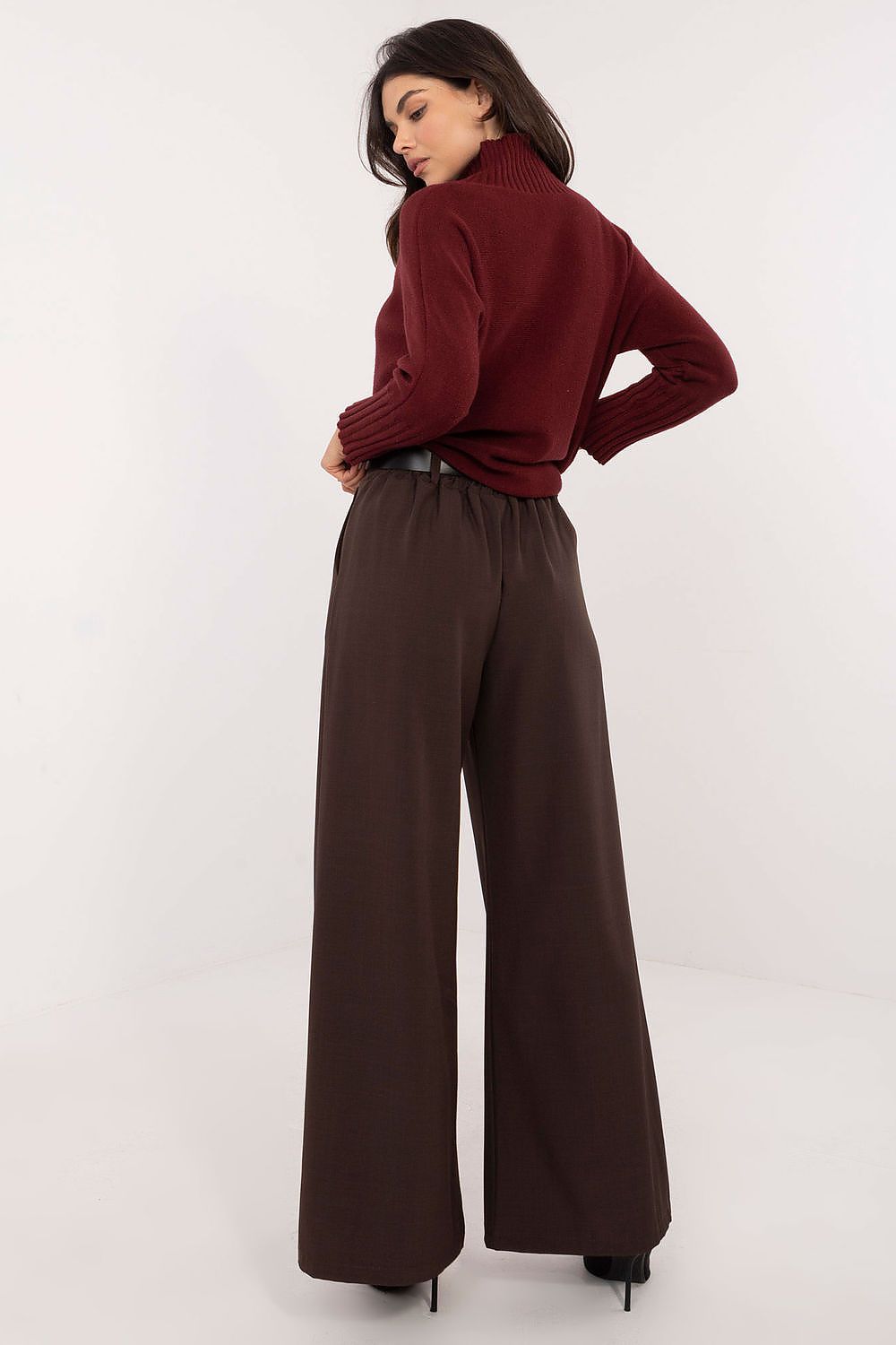  Women trousers model 203167 Italy Moda 