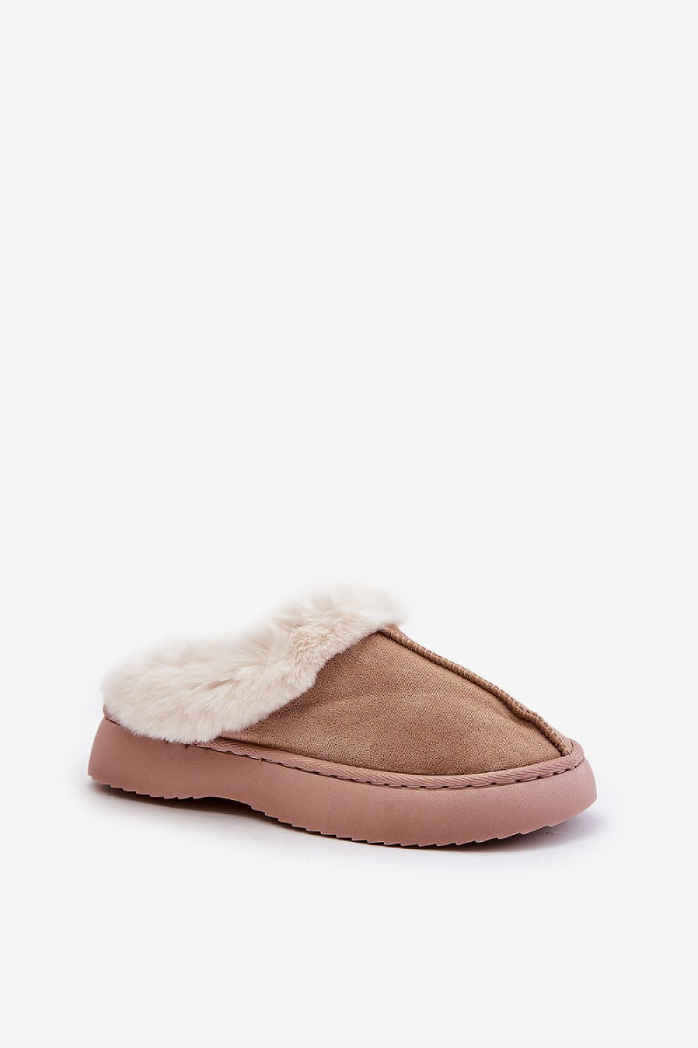  Slippers model 203619 Step in style 