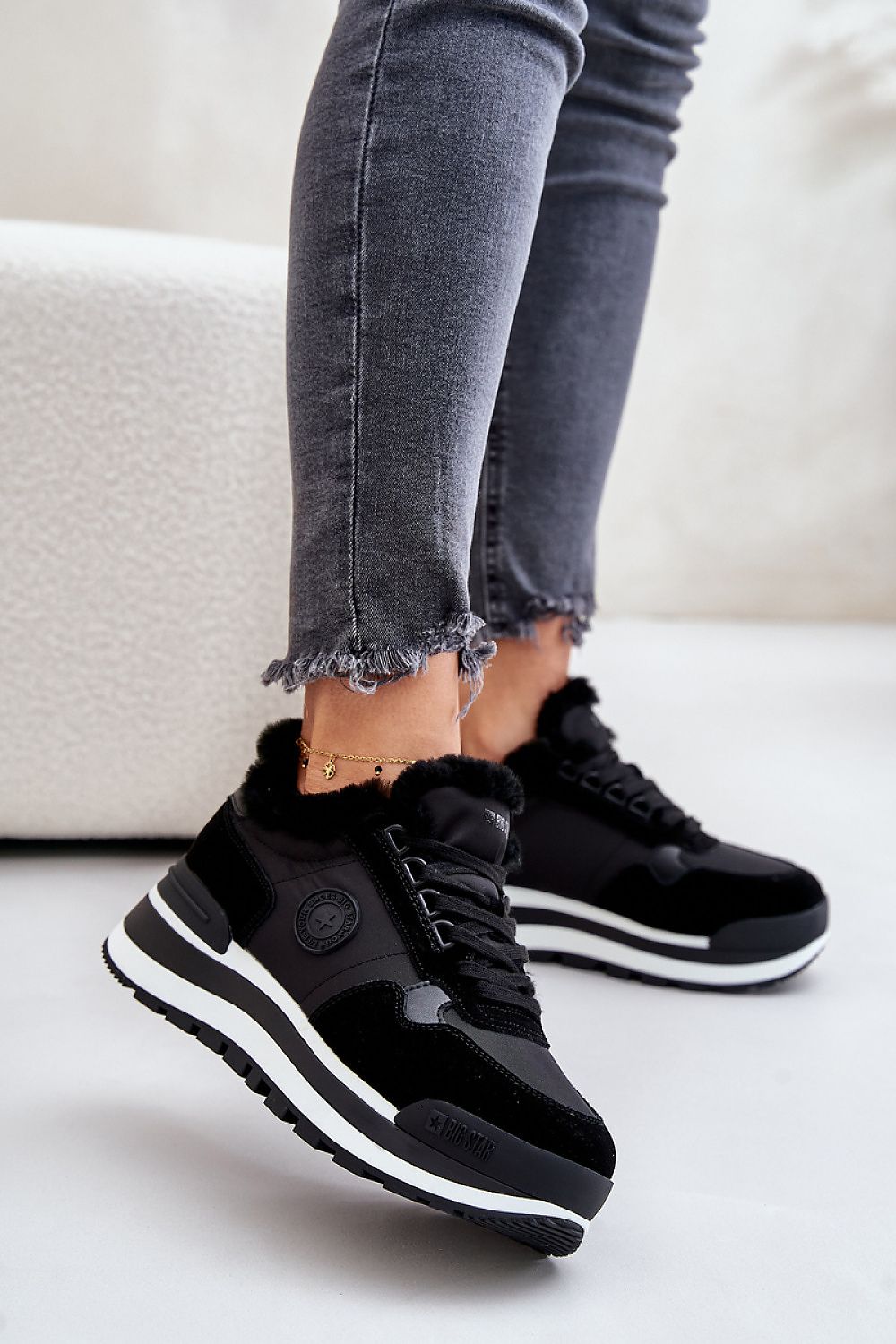  Sport Shoes model 203636 Step in style 