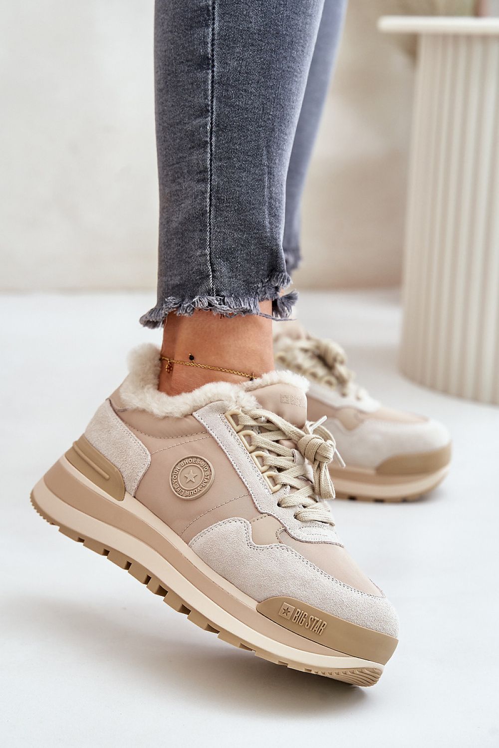  Sport Shoes model 203637 Step in style 
