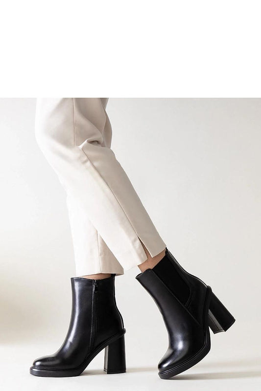  Heel boots model 205806 Solea 