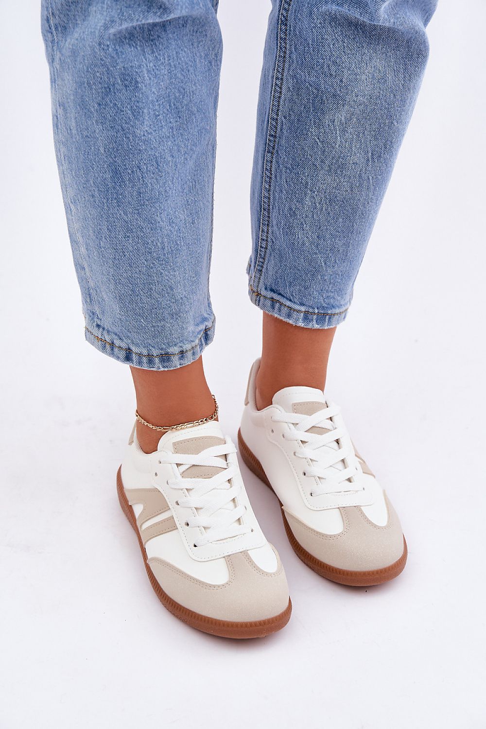  Sport Shoes model 205940 Step in style 