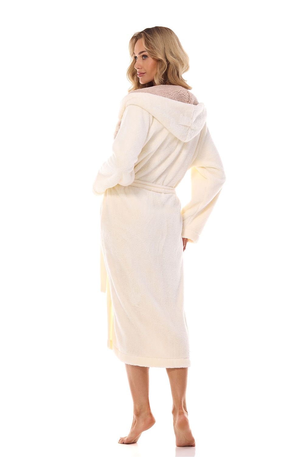  Bathrobe model 206069 L&L collection 