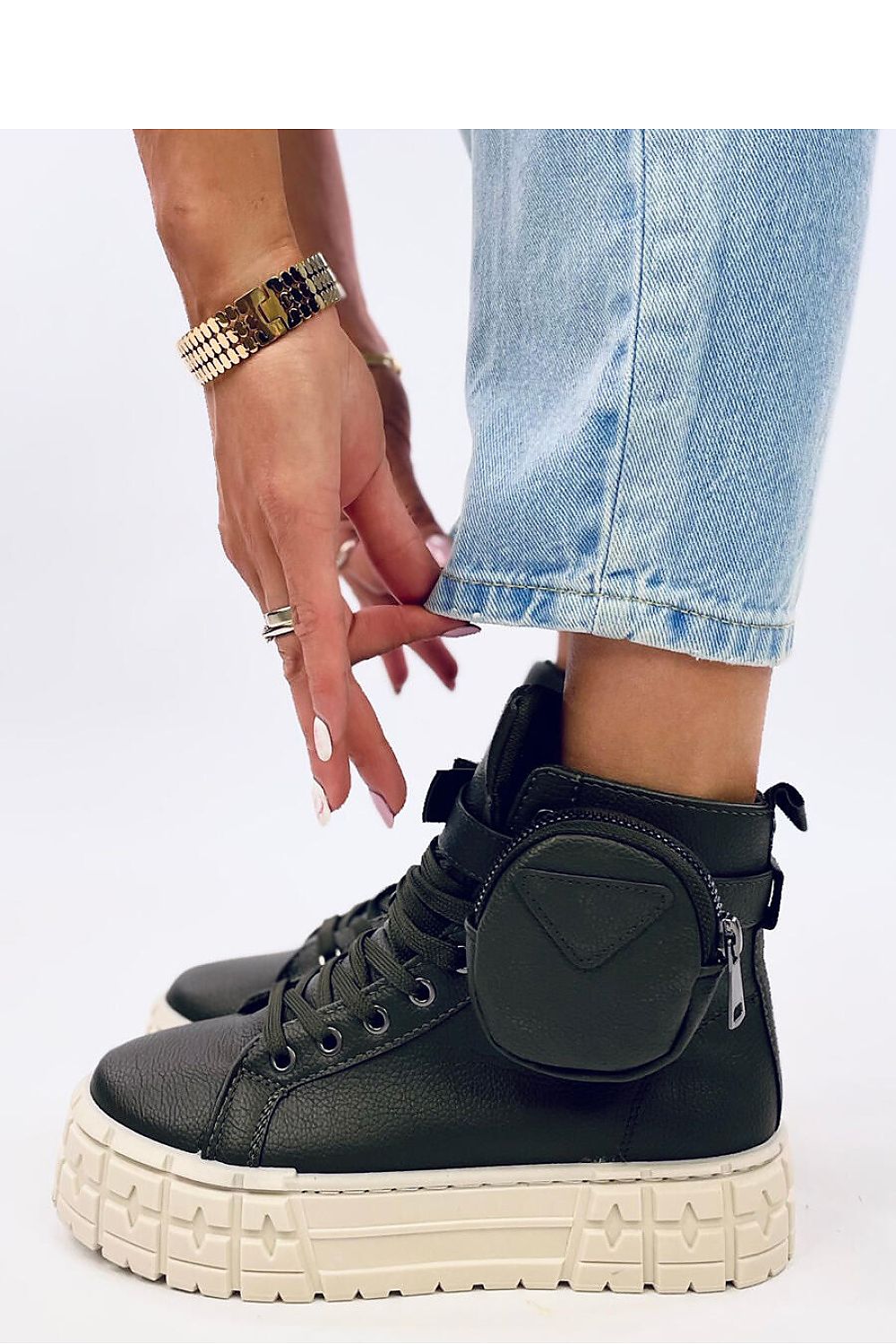  Sneakers model 206199 Inello 