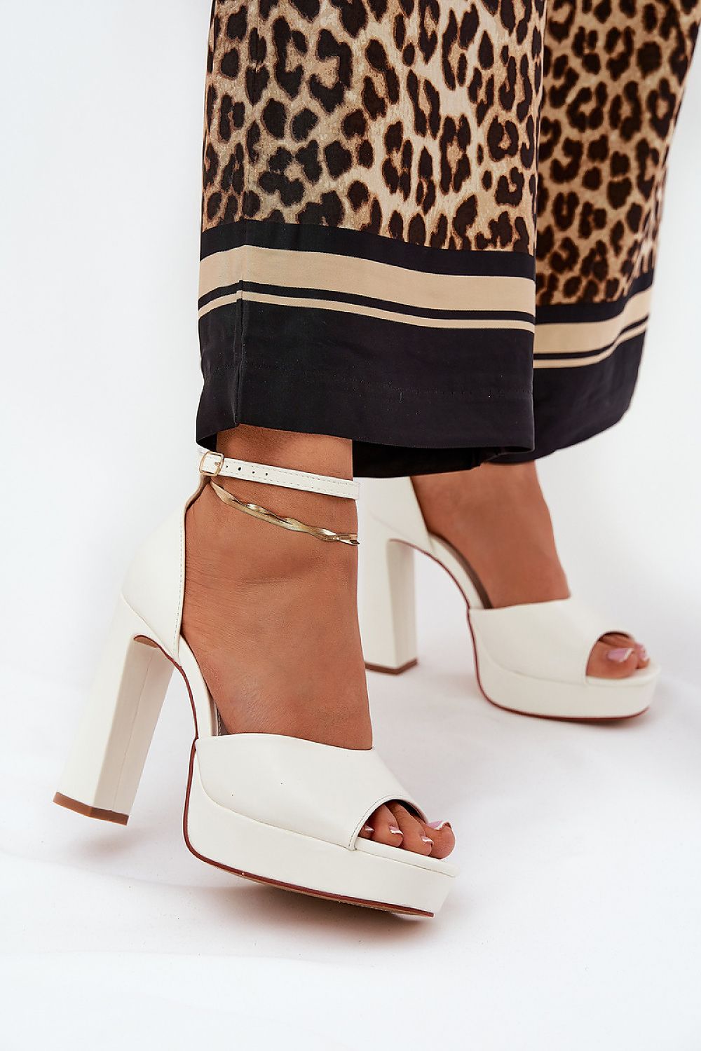  Heel sandals model 209894 Step in style 