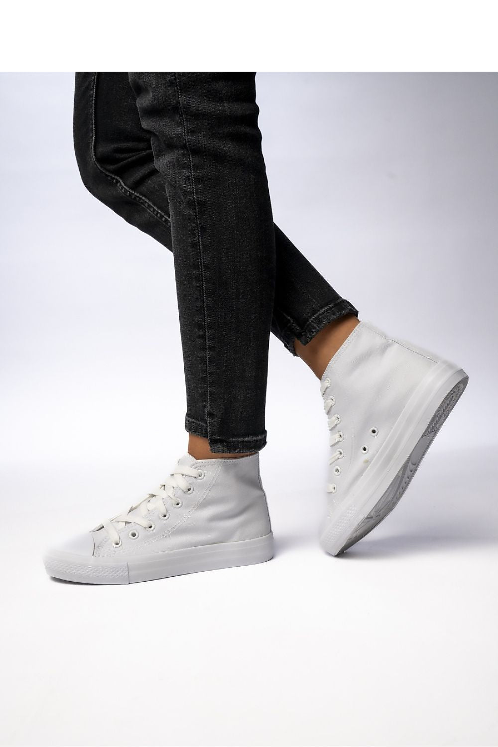  Sneakers model 210564 Inello 