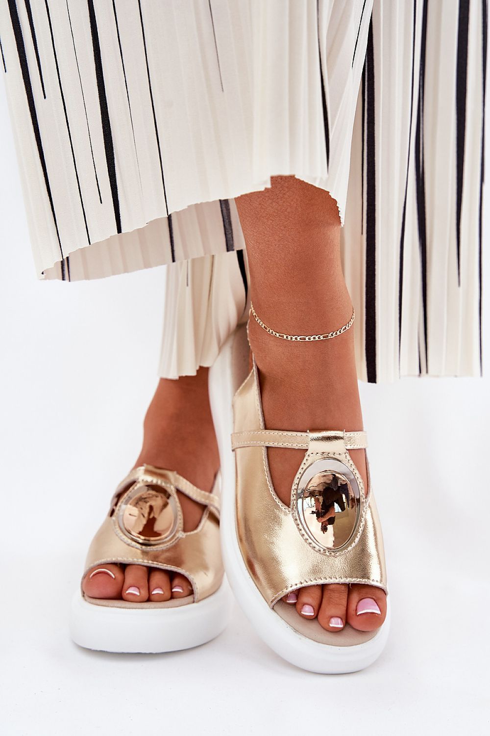  Sandals model 210689 Step in style 