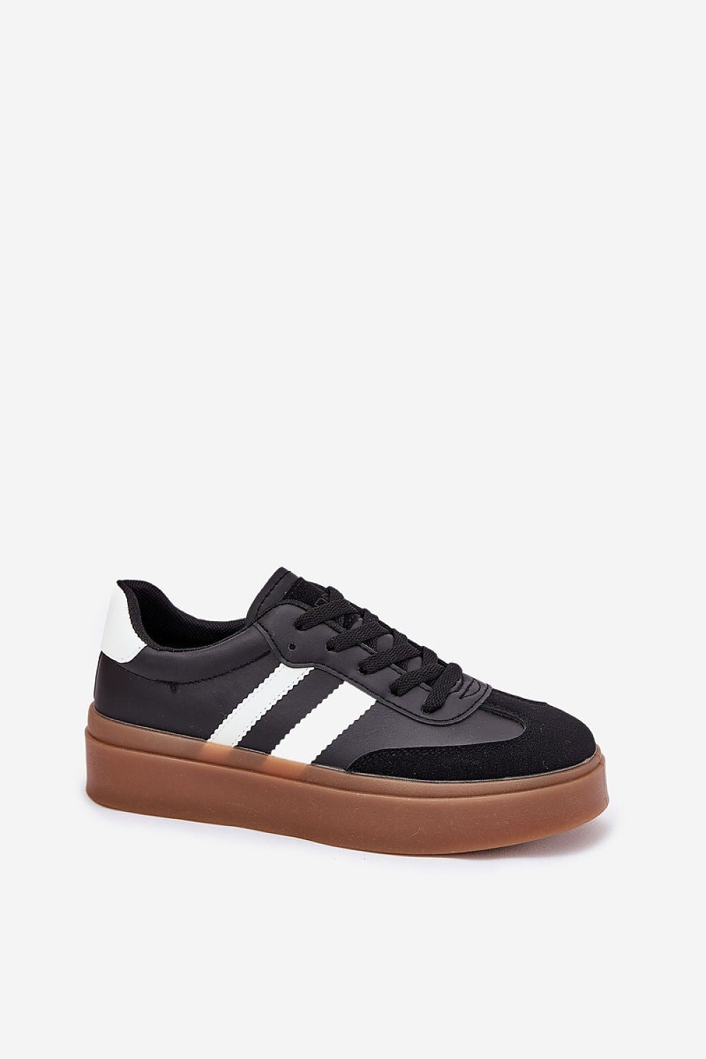  Sport Shoes model 211343 Step in style 